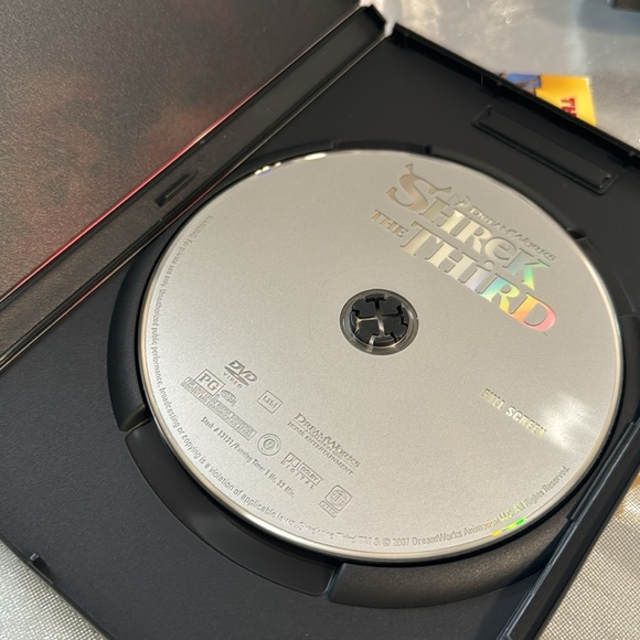 Shrek 1,2 and 3 DVD bundle Dreamworks - Picture 9 of 11